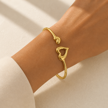 Eterna Heart Bangle