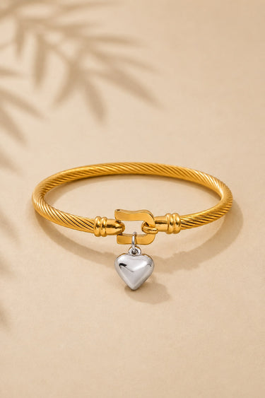 The Amora Bracelet