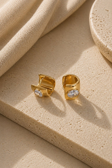 Vanta Stud Hoops