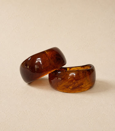 Veloura Amber Bangle